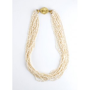 Pearl gold necklace