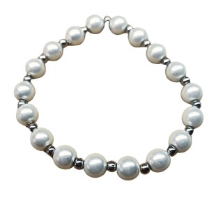 Bracciale di perle bianche