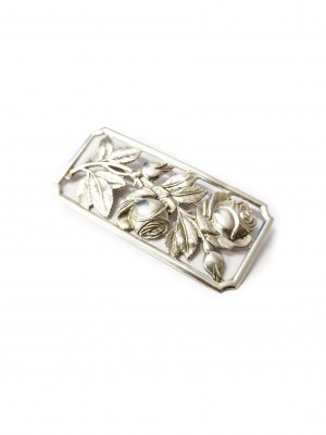 Silver brooch with roses (800)