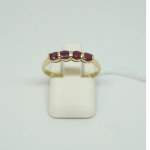 Bague en or avec rubis (18k)