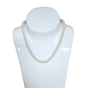 Perlový náhrdelník krémové barvy