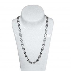 Large link necklace