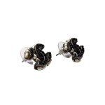 Pearl earrings, CC logo model, Chanel (black)