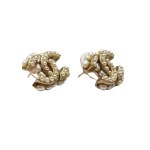 Boucles d'oreilles en perles plaquées or, modèle logo CC, Chanel (blanc)