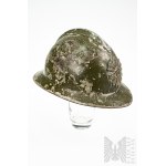 2 W¶ Casque Adrian de l'armée péruvienne M 34