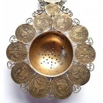 Varia, sitko do herbaty wykonane z monet XVII w.
