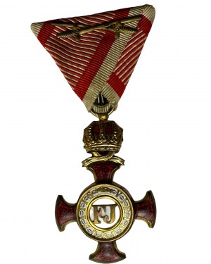 Österreich Ungarn Franz Joseph I. Verdienstkreuz 1849 Dritte Periode vergoldetes Silber, Kriegsband mit Schwertern original etue