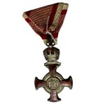 Österreich Ungarn Franz Joseph I. Verdienstkreuz 1849 Dritte Periode vergoldetes Silber, Kriegsband, Originaletikett