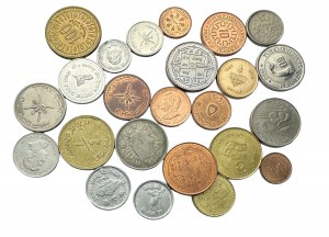 Zestaw 24 monet różnego typu i z różnych lat Nepal, Oman, Turkmenistan, ZEA