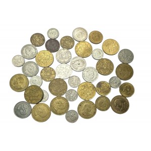 Zestaw 39 monet różnego typu i z różnych lat z Kenii