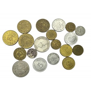 Lot de 19 pièces de différents types et années Tunisie
