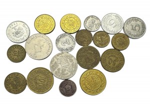 Lotto di 19 monete di diverso tipo e anno Tunisia