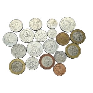 Zestaw 19 monet Erytrea różnego typu i z różnych lat