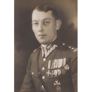 Photograph of Colonel Albert Traeger