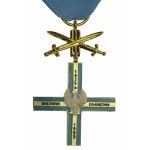 Croce di veterano a un prigioniero del comunismo con spade (313)