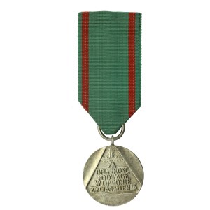 Medal Za Ofiarność i Odwagę (315)