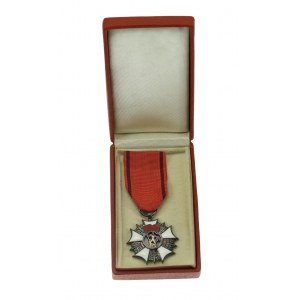 PRL, Ordre de la bannière du travail de la République populaire de Pologne, 2e classe en boîte (371)
