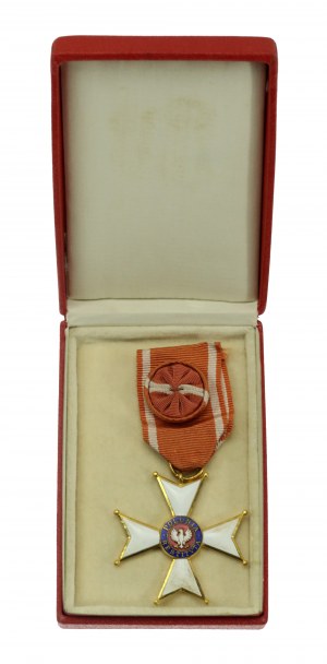 République populaire de Pologne, Croix d'officier de l'Ordre de Polonia Restituta, 4e classe en boîte (372)