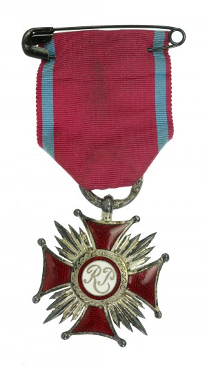 II RP, Srebrny Krzyż Zasługi z pudełkiem. Gontarczyk (552)
