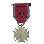 Second Republic, Silver Cross of Merit with box. Gontarczyk (552)