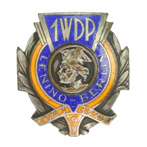 PRL, Badge of the 1st Warsaw Infantry Division. Makowski (566)