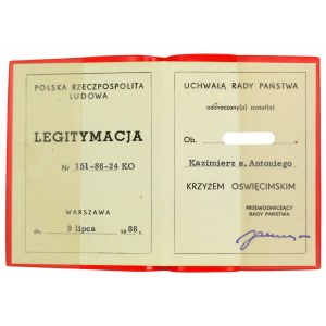 PRL, Krzyż Oświęcimski z legitymacją 1986 r. (579)