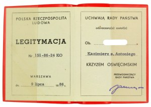 PRL, Krzyż Oświęcimski z legitymacją 1986 r. (579)