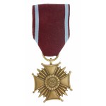 Troisième République, Croix du mérite d'argent et de bronze avec cartes d'identité 2010 et 2015. (581)