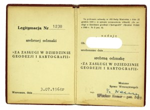 PRL, Odznaka Za Zasługi dla Geodezji i Kartografi z legitymacją 1964 (959)