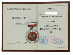III RP, Distintivo di Merito Bancario della Repubblica di Polonia con tessera (450)