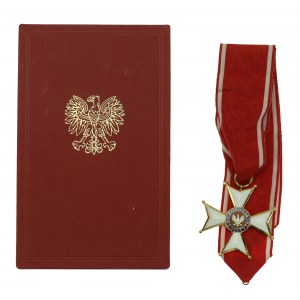 PRL, Komandérsky kríž Rádu Polonia Restituta (III. triedy) so schránkou (801)