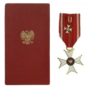 PRL, Rytiersky kríž Rádu Polonia Restituta (V. trieda) s miniatúrou a krabičkou (803)