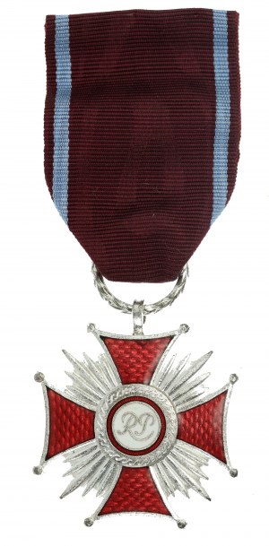 Troisième République, Croix du Mérite en argent avec boîte (812)