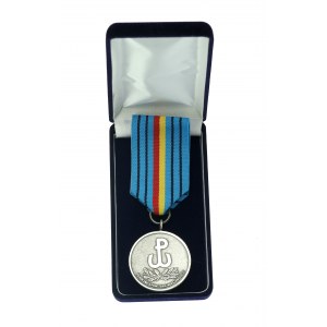 III RP, Medal 70 rocznica Powstania Warszawskiego (813)