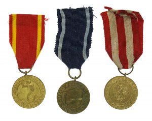 PRL, ensemble de trois médailles (814)