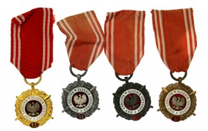 PRL, set di decorazioni Forze armate al servizio della patria [4 pezzi] (815)