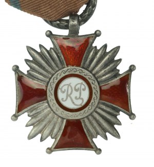 PRL, Stříbrný kříž za zásluhy Polské republiky. Caritas (816)