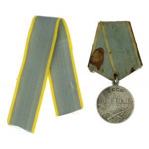 URSS, Médaille du mérite au combat [353674] avec ruban supplémentaire (821)