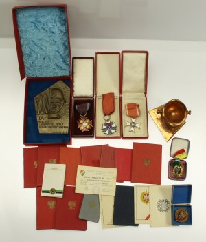 République populaire de Pologne, ensemble de souvenirs de colonels MO et SB (781)