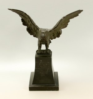 II RP, statuetka nagrodowa w formie orła, Katowice 1938 r. (406)