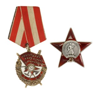 ZSRR, zestaw po żołnierzu Order Czerwonej Gwiazdy oraz Order Czerwonego Sztandaru (682)
