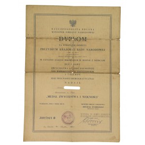 PRL, Victory and Freedom Medal with diploma, 32 PP Sanok 1946 (749)