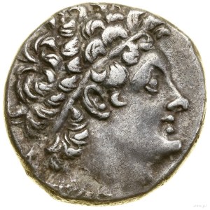Tetradrachma, year 10 (108-107 B.C.), Alexandria; Av: Head...