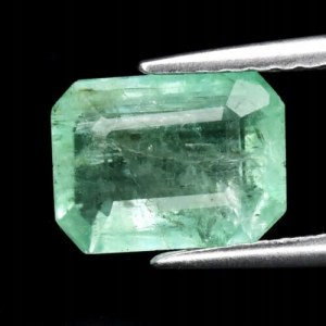 1,61 ct - prírodný smaragd