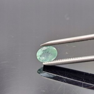 1.05ct - Natural Green Beryllium - Certified.