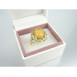 Zlatý prsten - velký opál a diamanty
