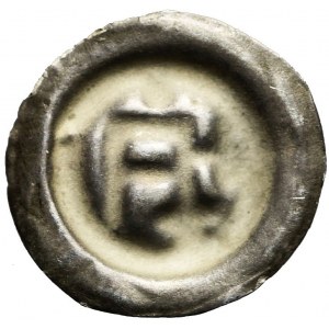 Ordre Teutonique, Brakteat, Lettre D, croix sur les coins