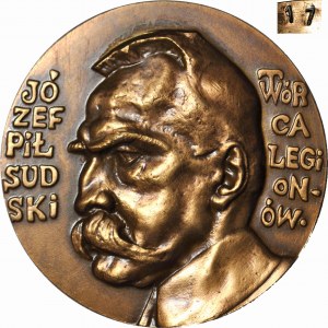 Józef Piłsudski Tvůrce legií 1917, velmi nízká medaile č. 17