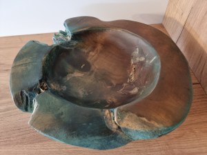 Danuta Richter, Brown-green-gold bowl, 2024