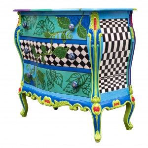 Luiza Poreda, Hand-painted dresser, 2023